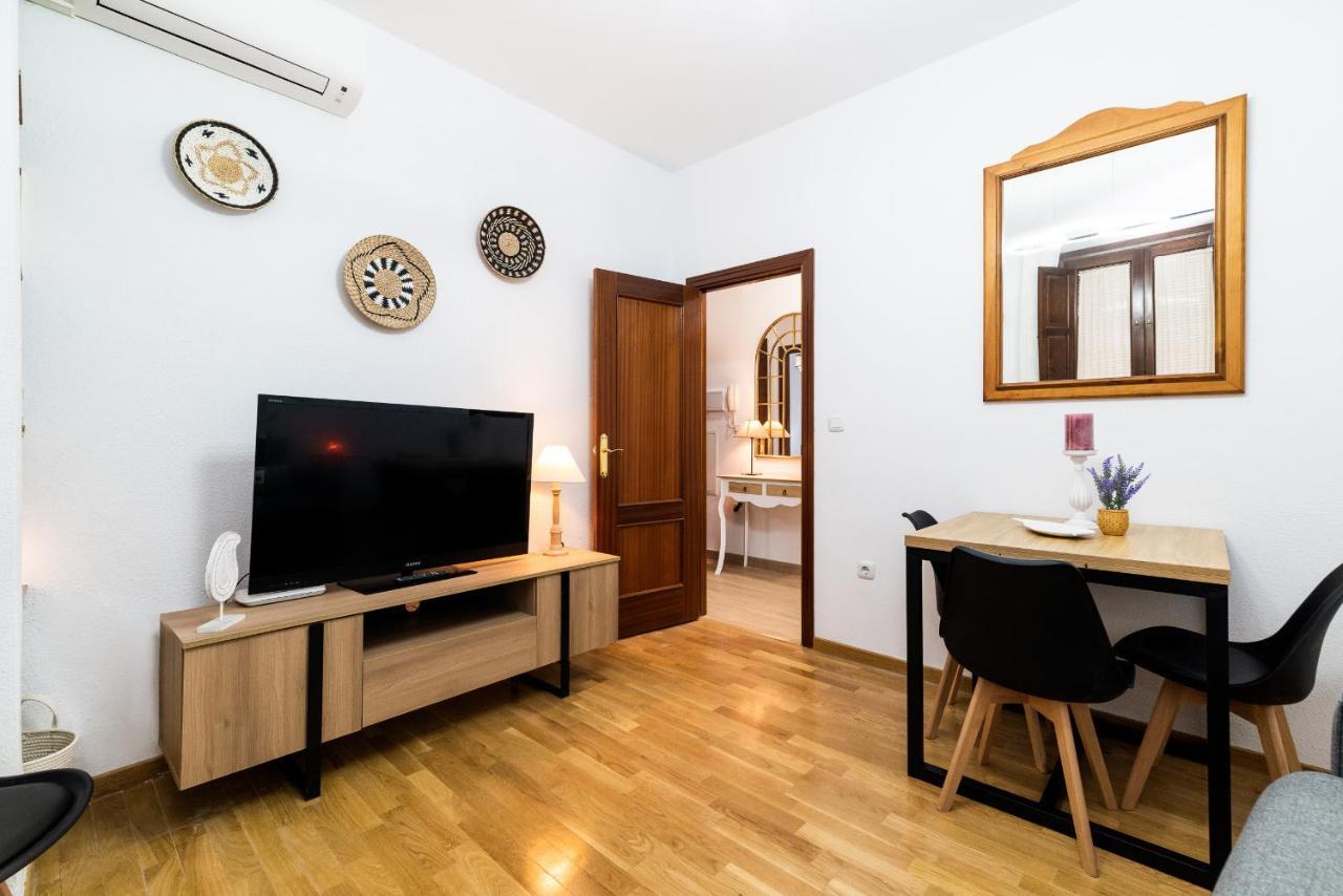 Apart. Santa Paula En Granada Exterior photo