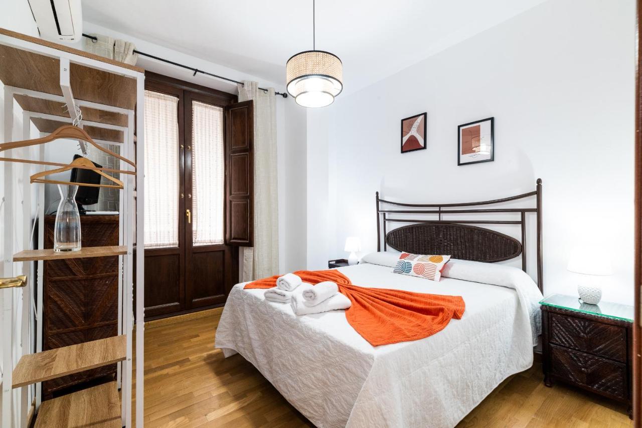 Apart. Santa Paula En Granada Exterior photo